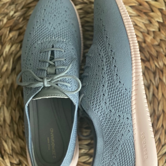 Cole Haan gray and soft pink shoes - Picture 1 of 5